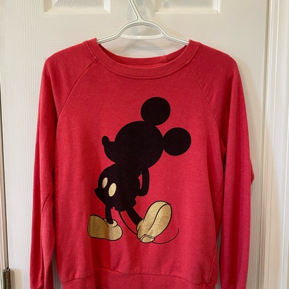 Disney Tops Bundle - Picture 4 of 6